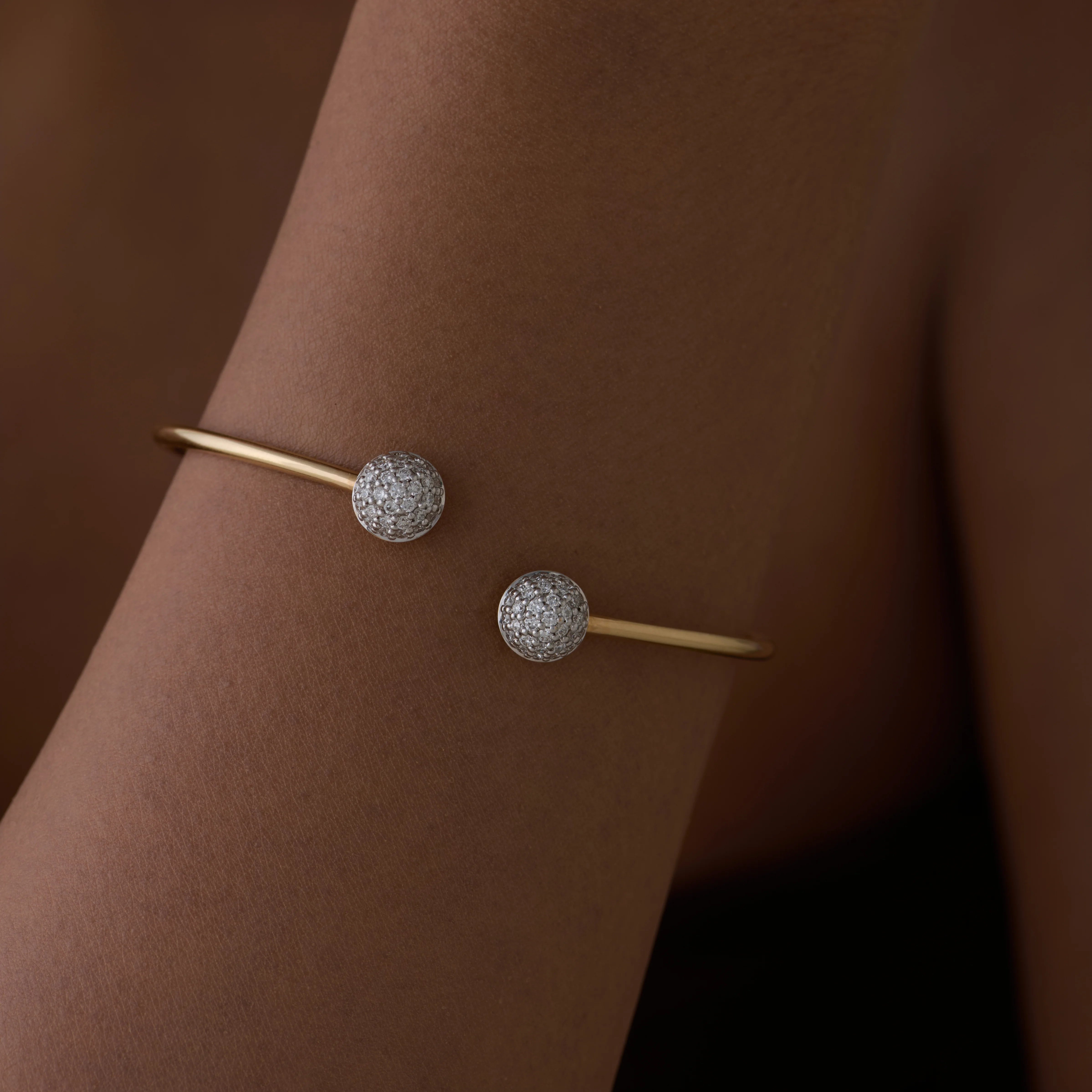 Brilliant Cluster Open Bracelet