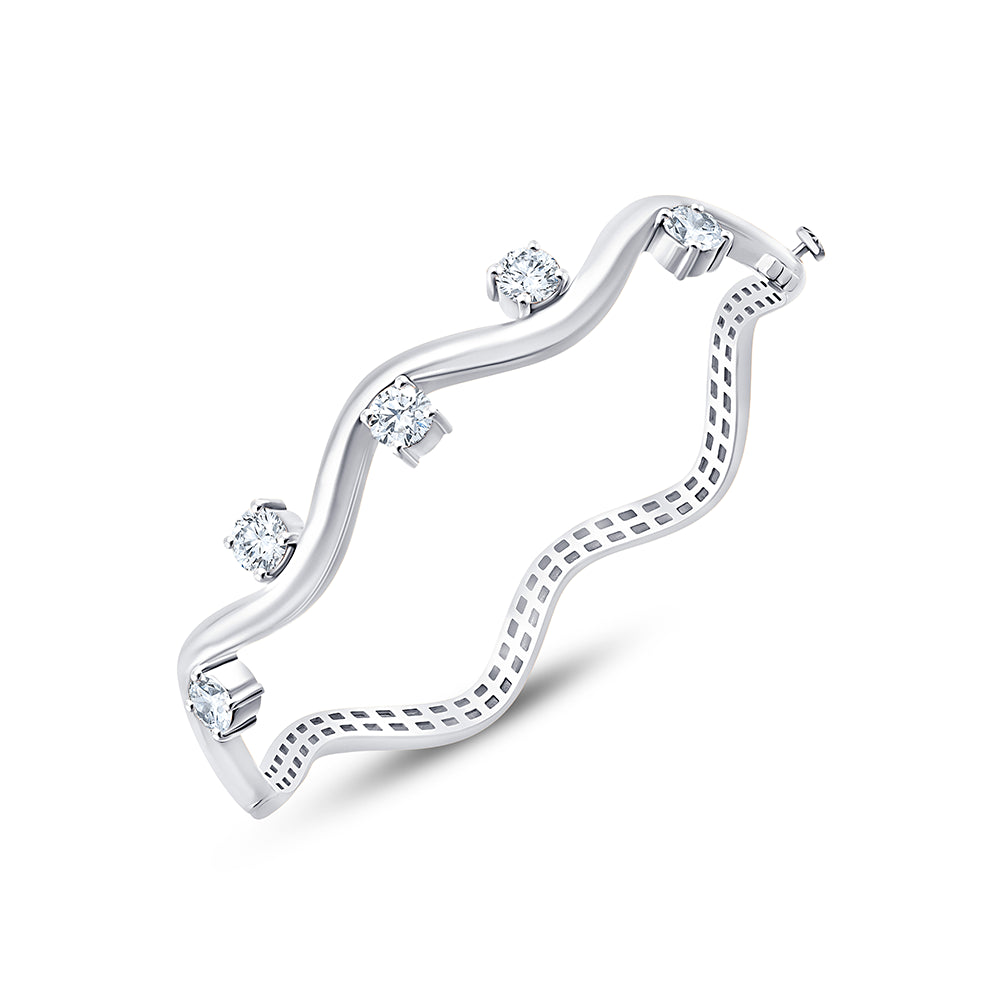Brilliant Cut Wave Line Oval Bracelet