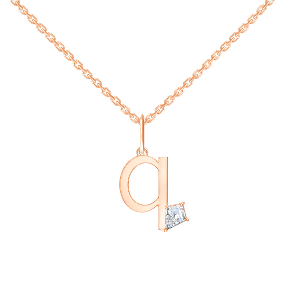 Kite Cut Initial Q Pendant