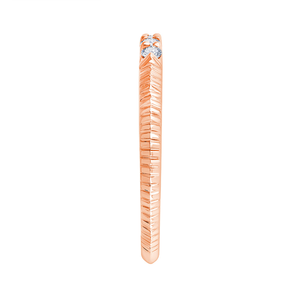 Brilliant Cut Textured Bar Band