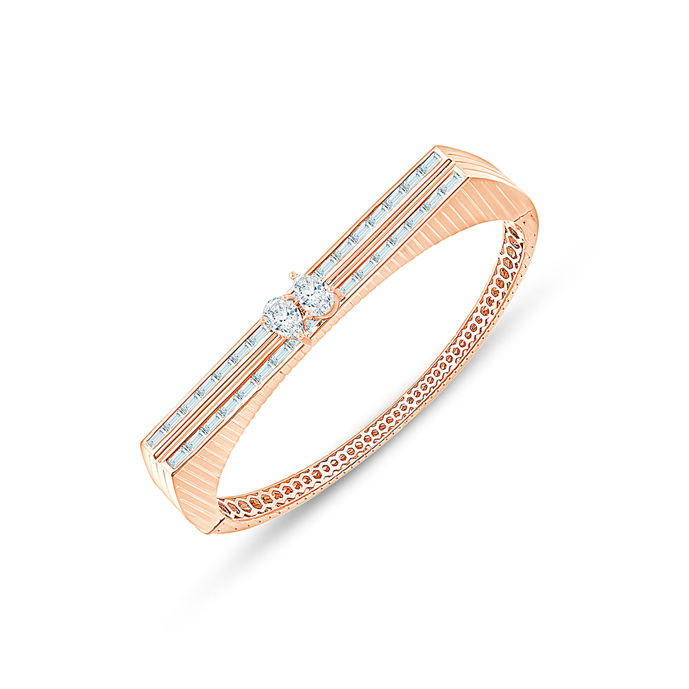 Pear Baguette Cut Panel Line Oval Bracelet