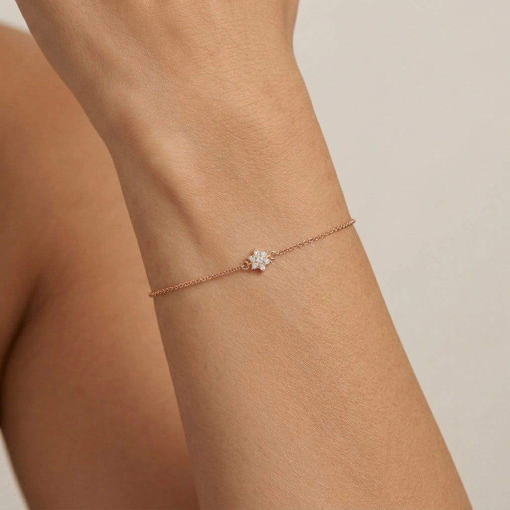 Brilliant Cut Star Chain Bracelet