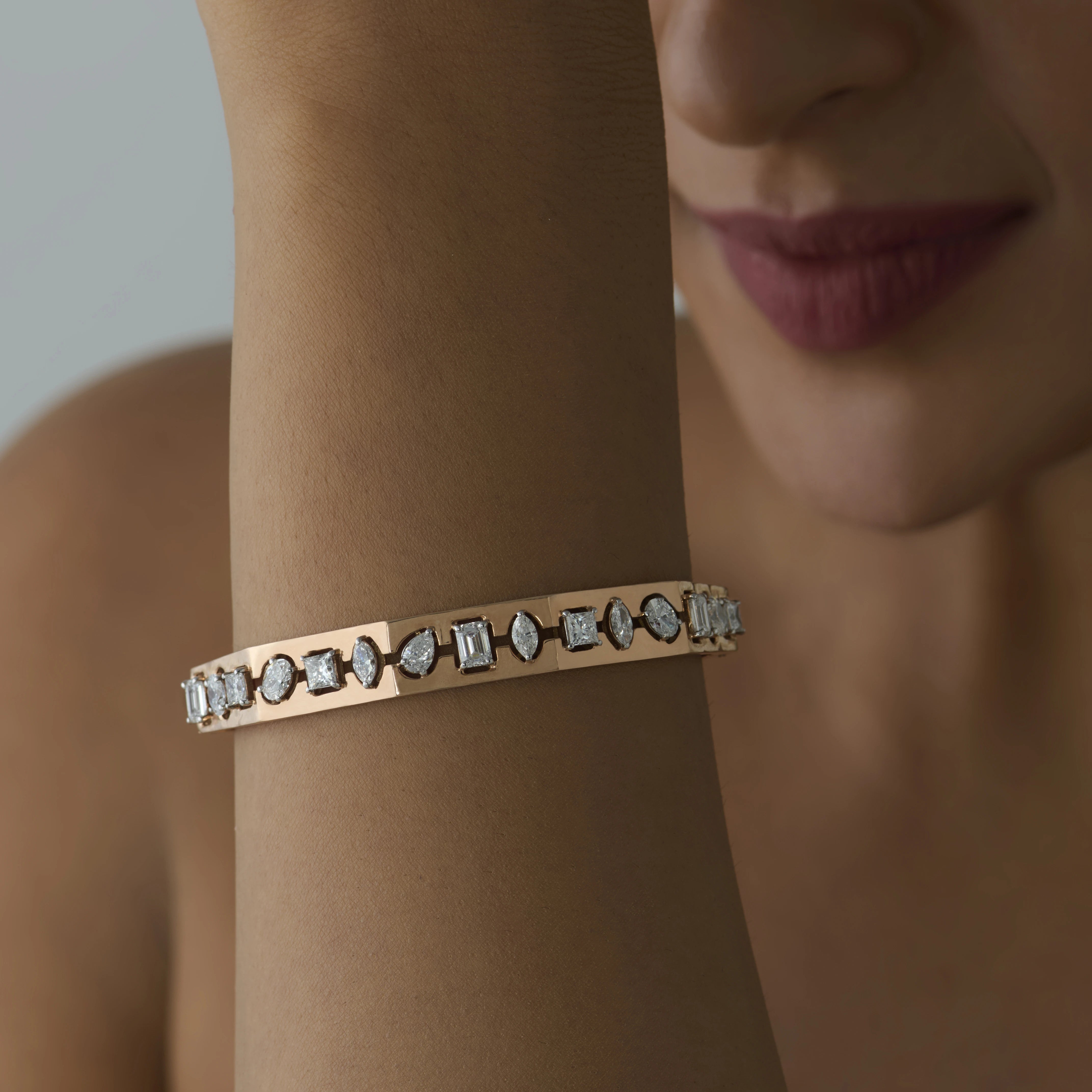 Mixed Cut Oval Bracelet