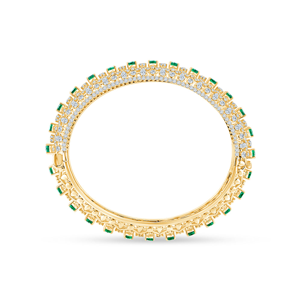Oval  Pear Cut Green Semi Precious Bracelet