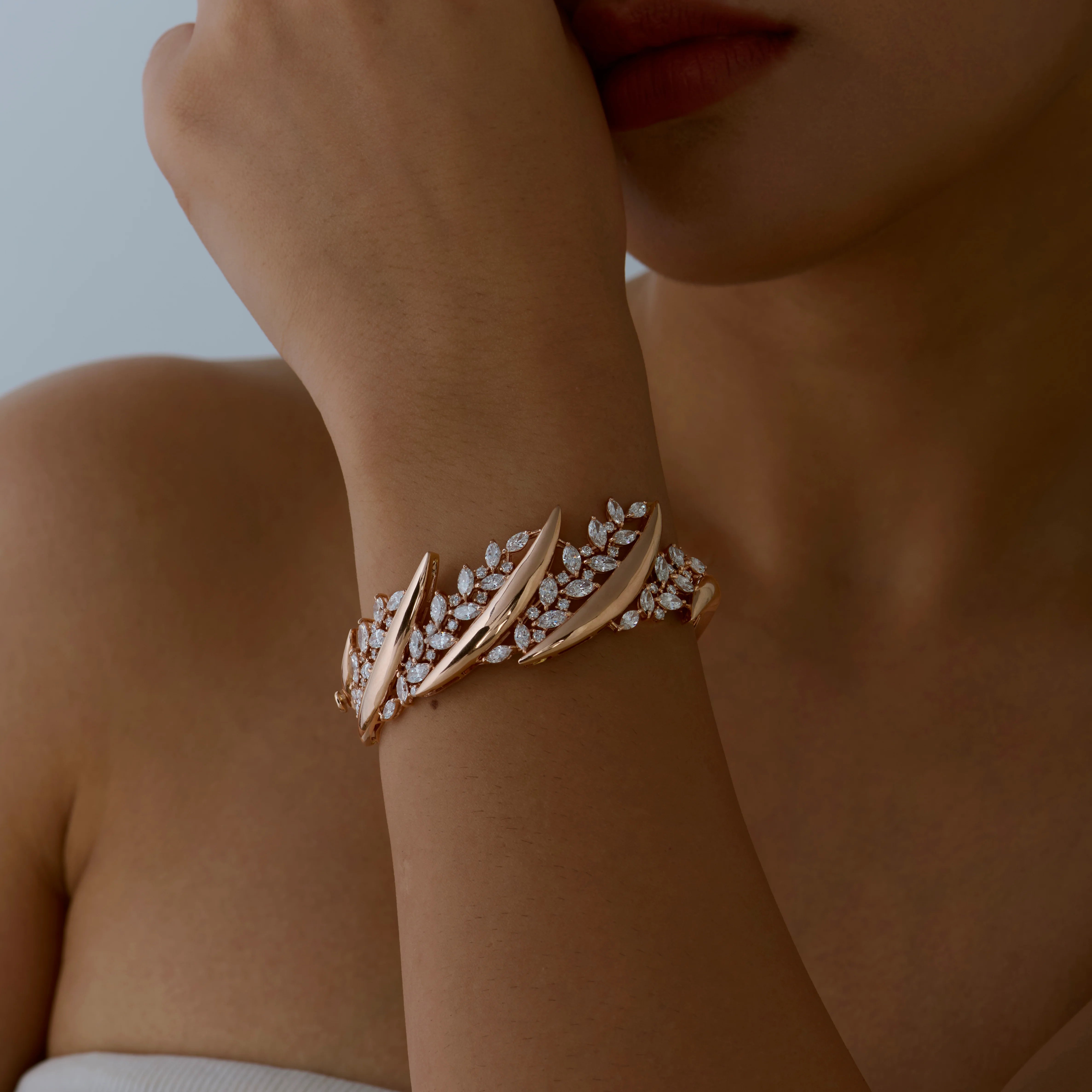 Marquise Cut Blade Motif Bracelet
