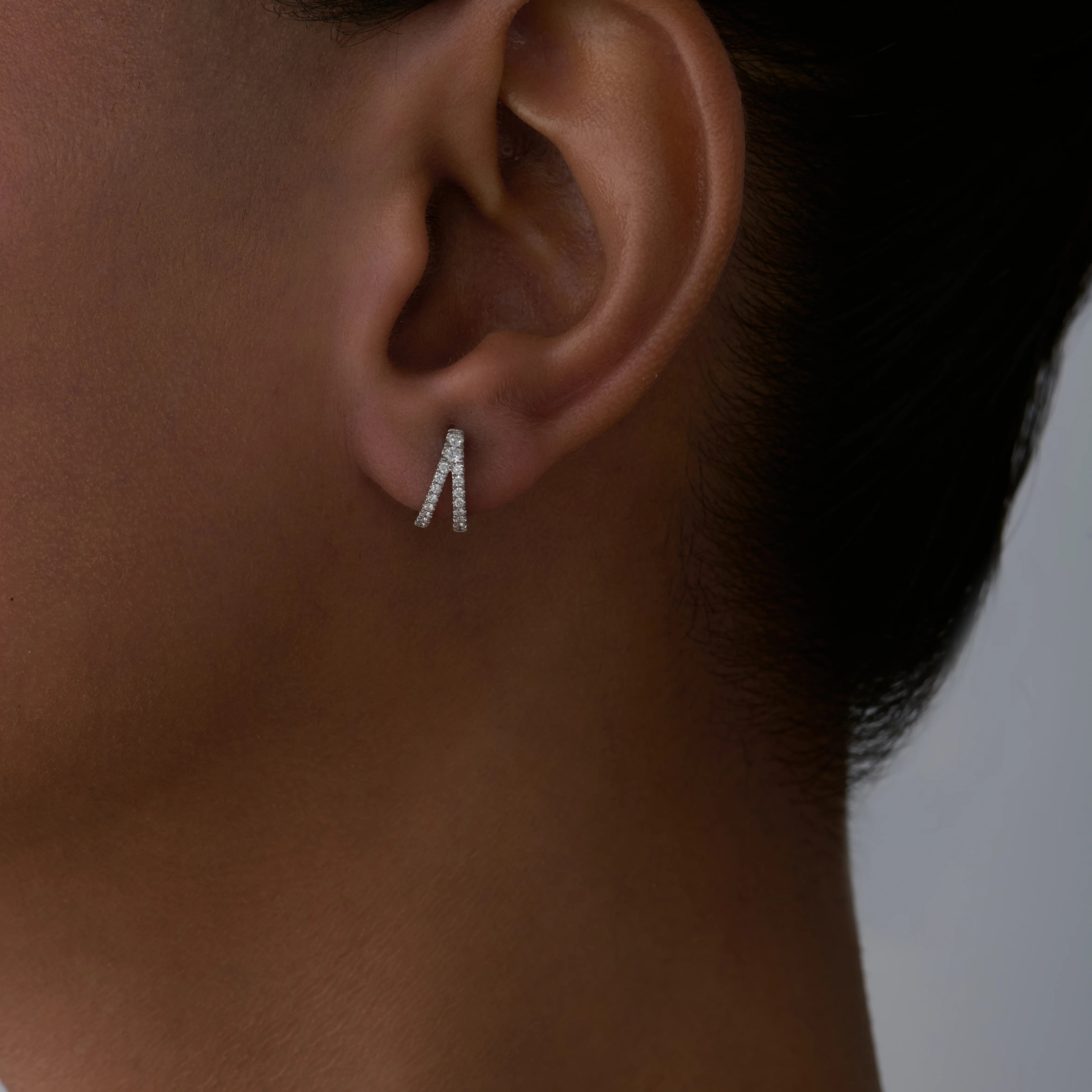 Brilliant Cut Split Line Huggie Earrings
