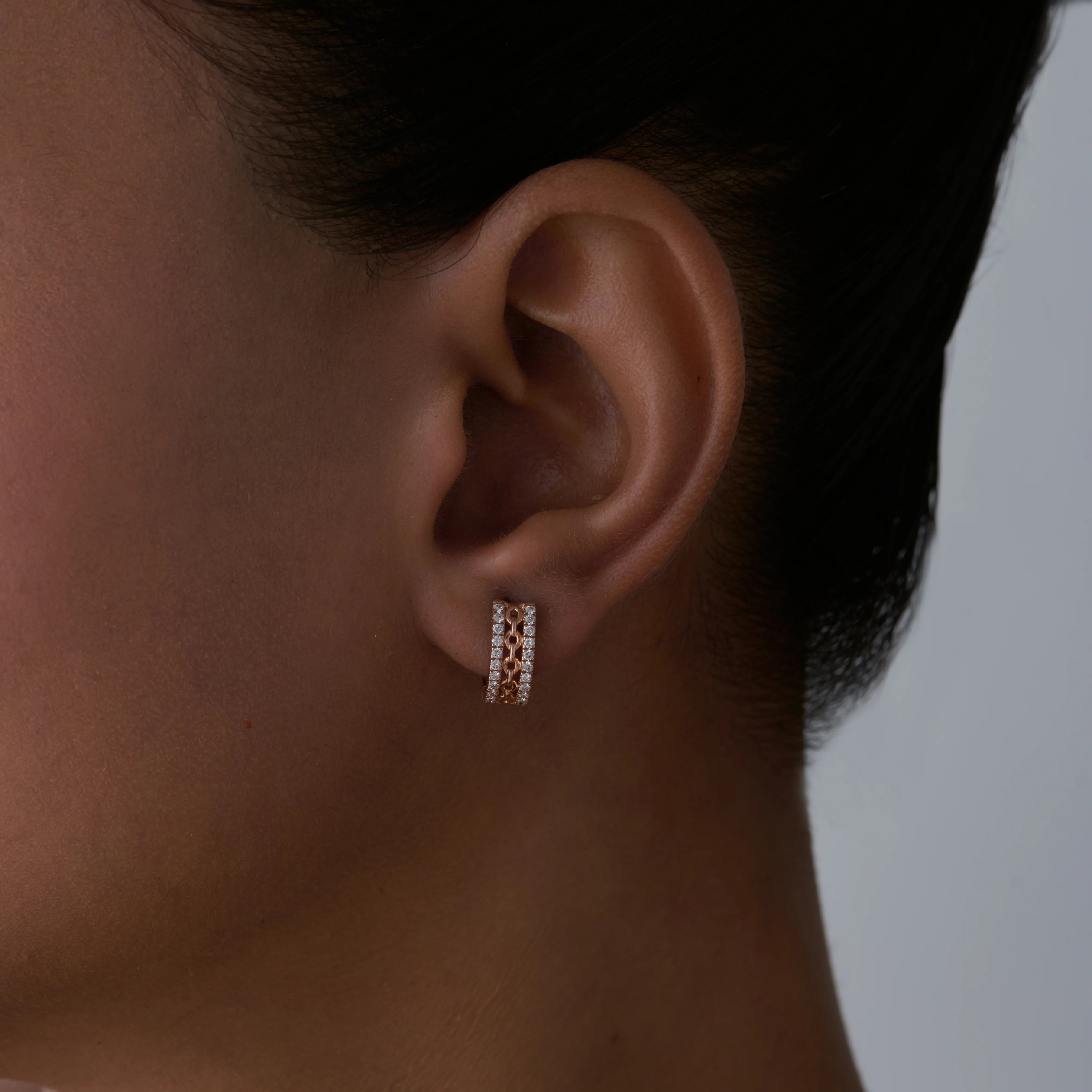Brilliant Cut Chain Link Huggie Earrings 