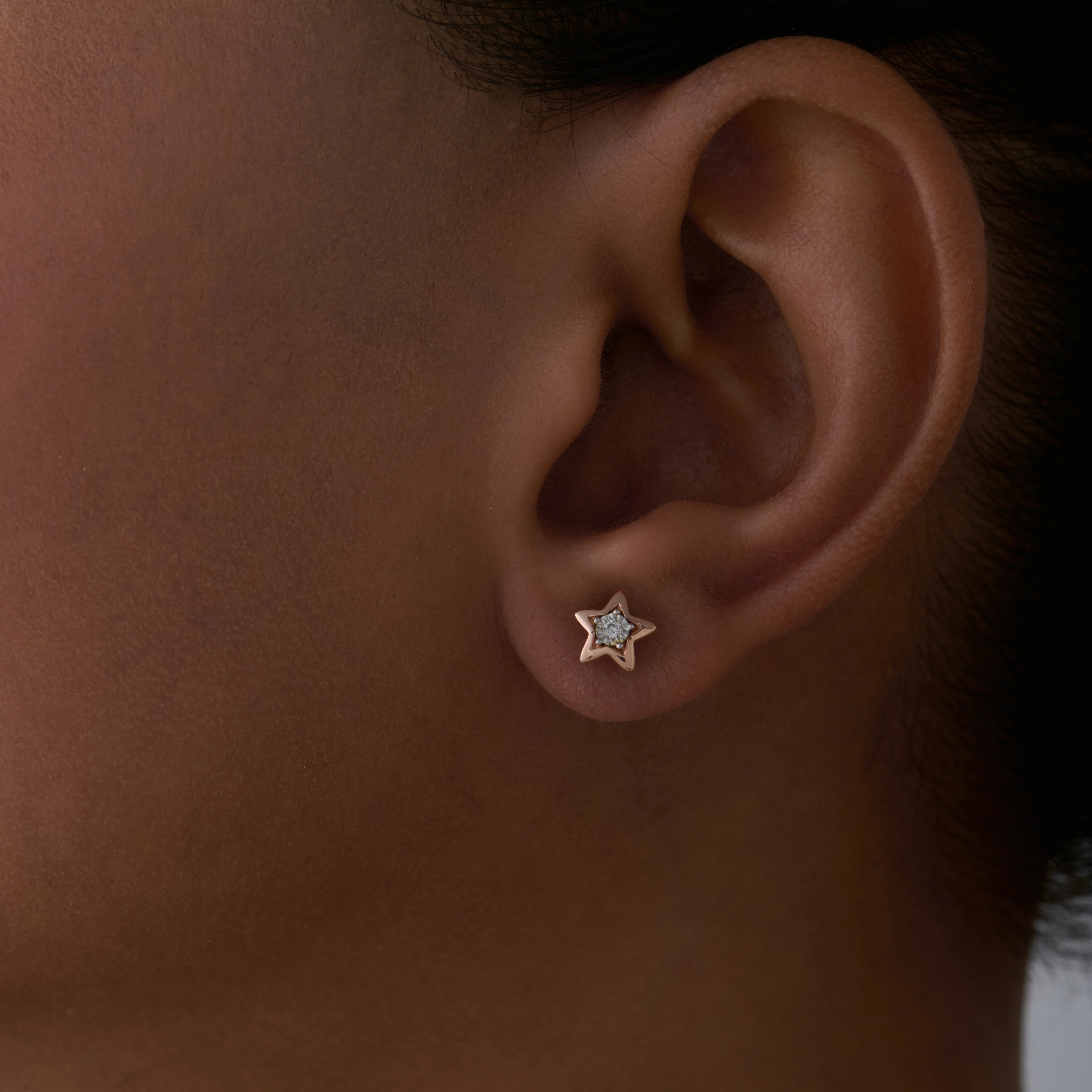Brilliant Cut Star Stud Earrings