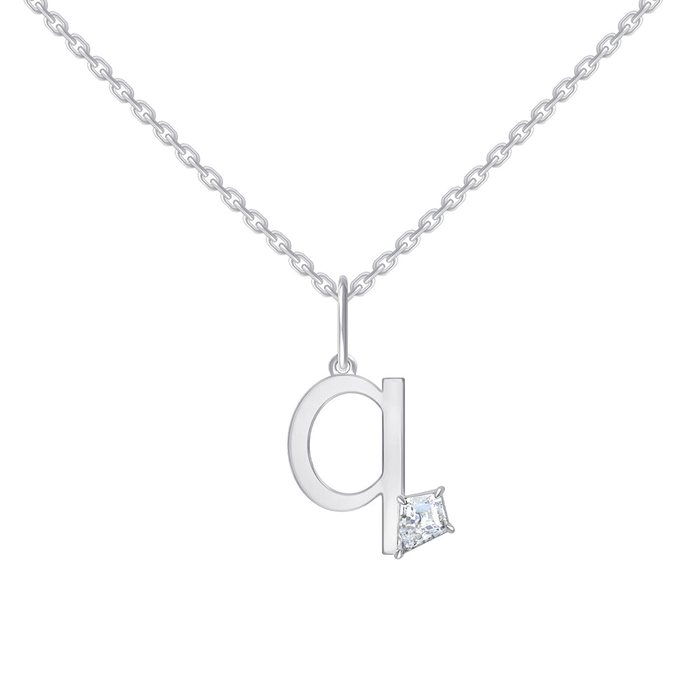 Kite Cut Initial Q Pendant