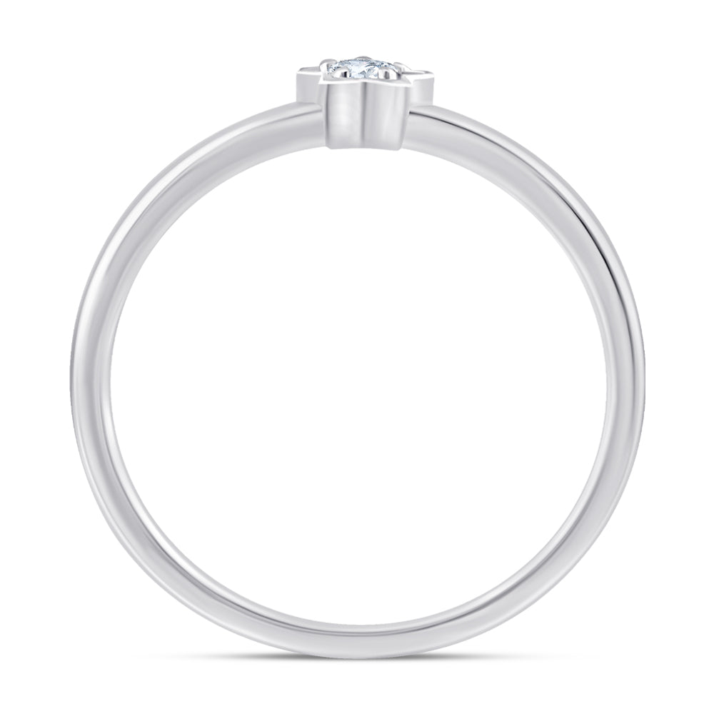 Brilliant Cut Star Ring