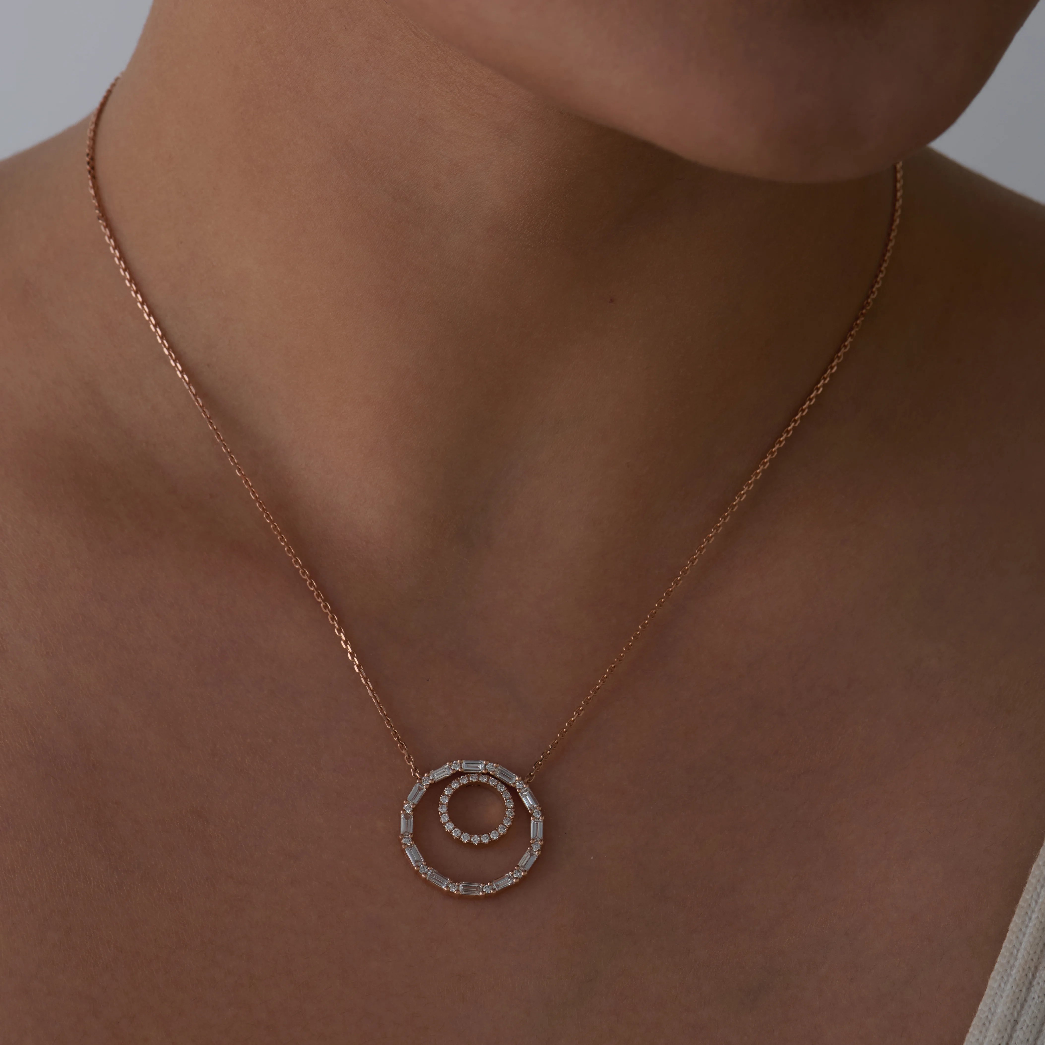 Mixed Cut Interlocking Circle Diamond Pendant