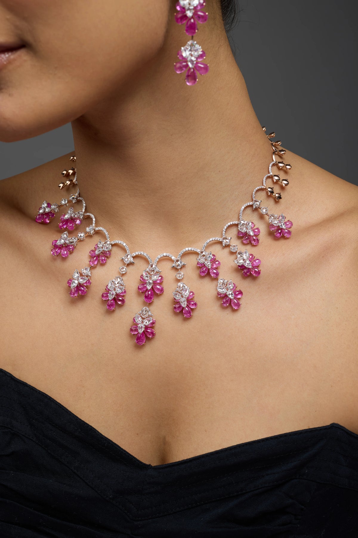 Mixed-Cut Floral Fringe Pink Necklace